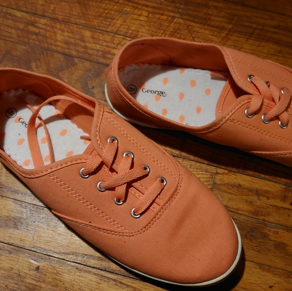 Women's George size 9 pink shoes. - Picture 7 of 7